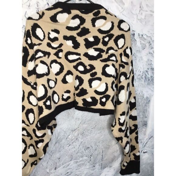 NAA NAA Women’s Oversized Sweater Pullover Crop Leopard/Animal Print Size S/M - Picture 9 of 12